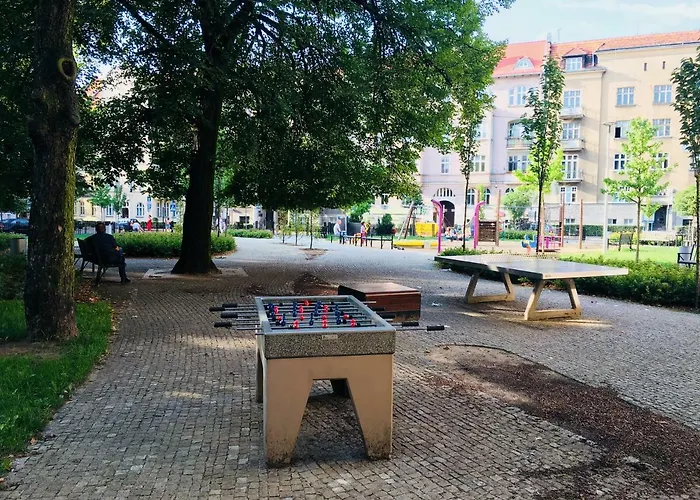 Piper Zajezdnia White פוזנן