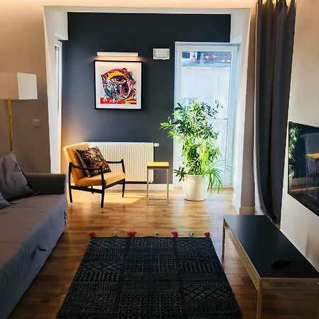 Piper Zajezdnia White Apartment *