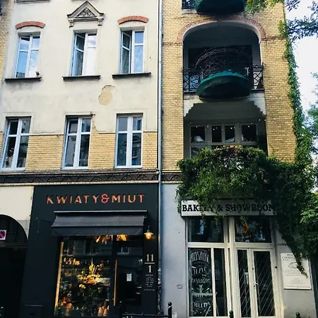 Piper Zajezdnia White Poznan