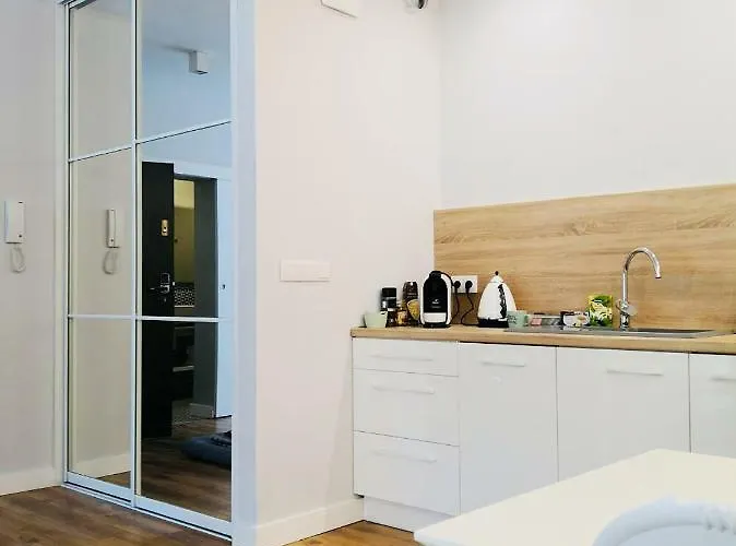 Piper Zajezdnia White Apartment *